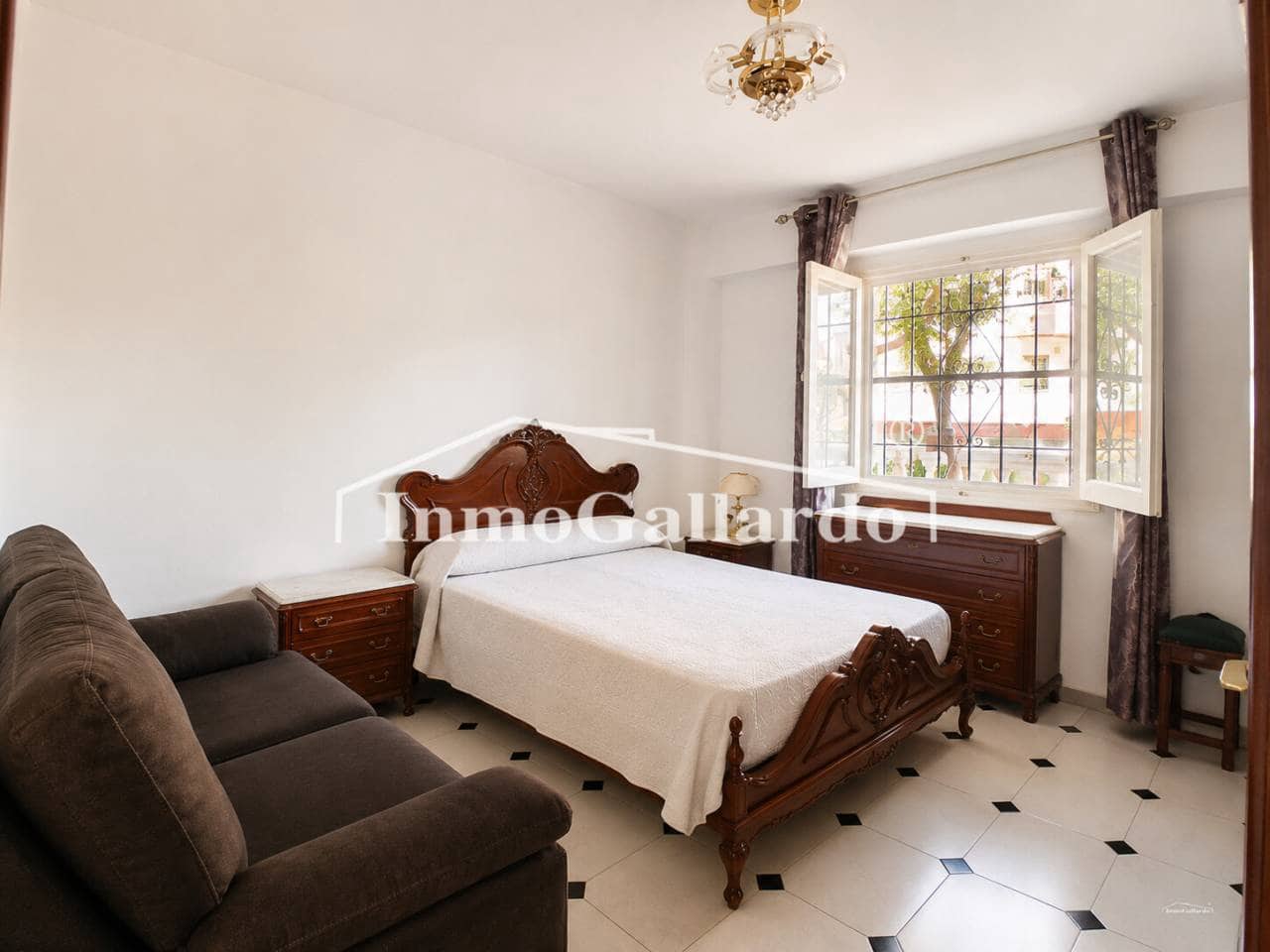 3 soveværelse Lejlighed til salg i Malaga by - € 265.000 (Ref: 9937406)