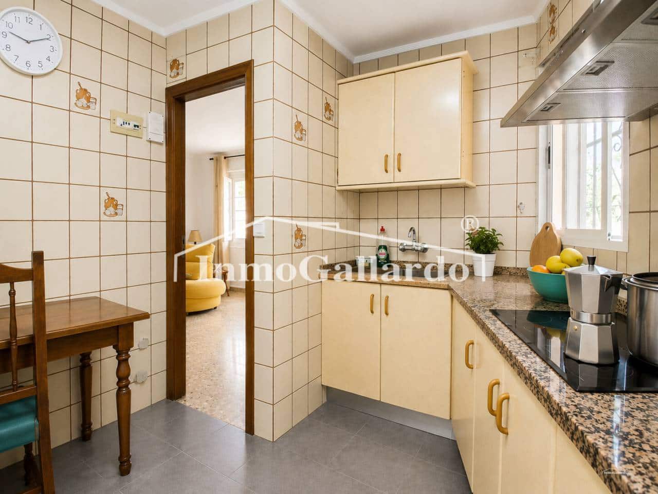 3 soveværelse Lejlighed til salg i Malaga by - € 265.000 (Ref: 9937406)