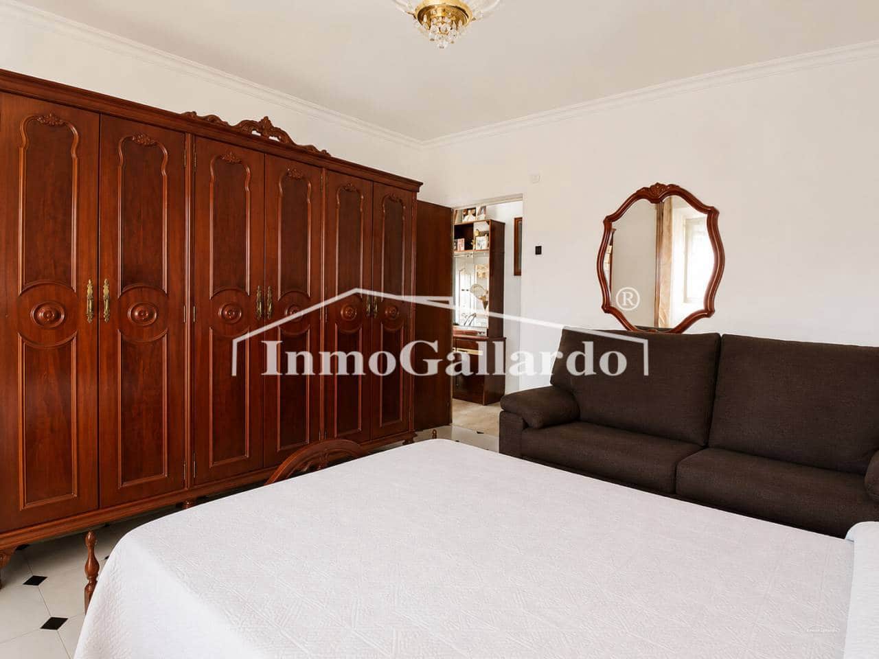 3 soveværelse Lejlighed til salg i Malaga by - € 265.000 (Ref: 9937406)