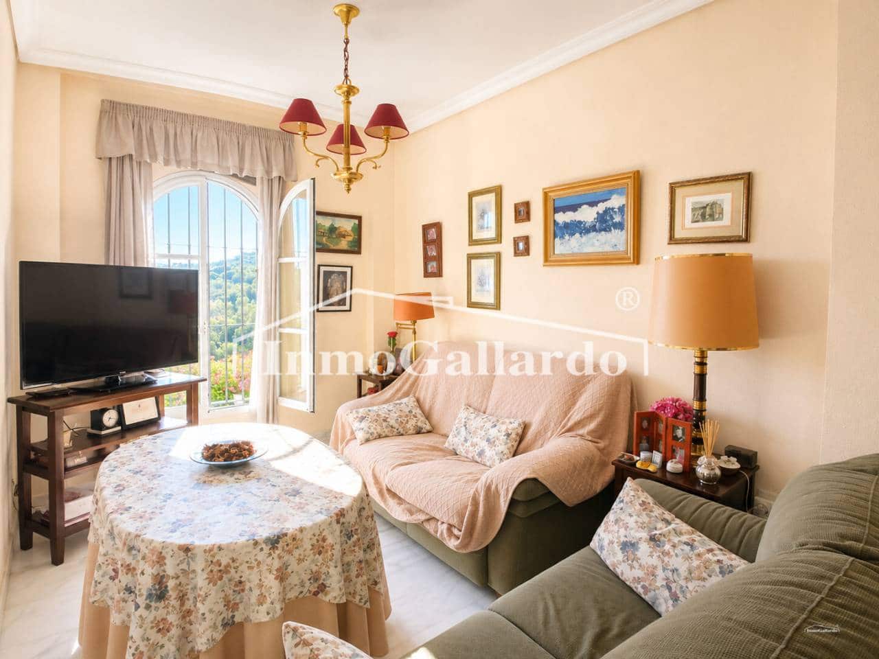 5 soveværelse Rækkehus til salg i Malaga by med swimmingpool garage - € 833.900 (Ref: 9941660)