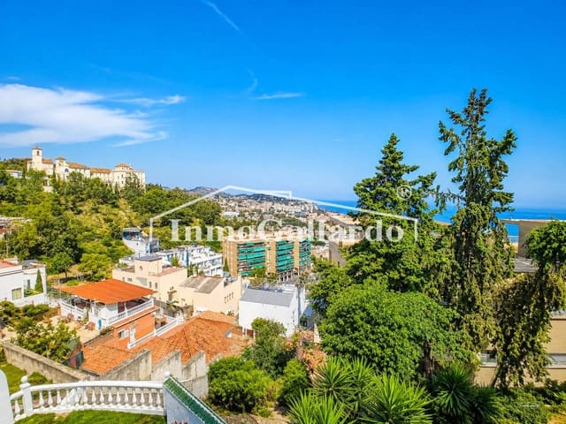 5 soveværelse Rækkehus til salg i Málaga by med swimmingpool garage - € 833.900 (Ref: 9941660)