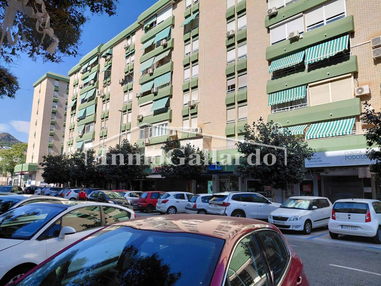 Local Commercial à louer à Malaga ville - 870 € (Ref: 9983129)