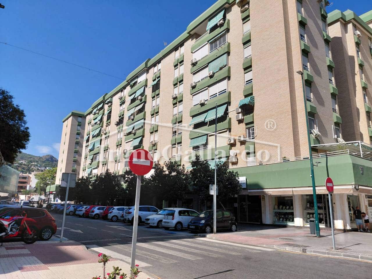 Local Commercial à louer à Malaga ville - 870 € (Ref: 9983129)