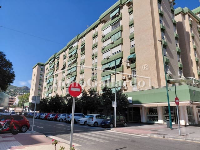 Local Commercial à louer à El Palo, Malaga ville - 870 € (Ref: 9983129)