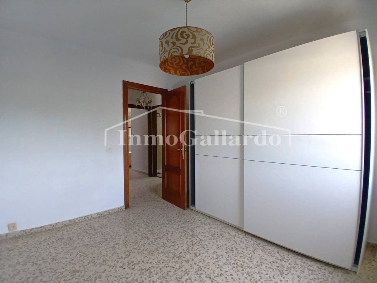 4 camera da letto Appartamento da affittare in Malaga citta - 1.500 € (Rif: 9990078)