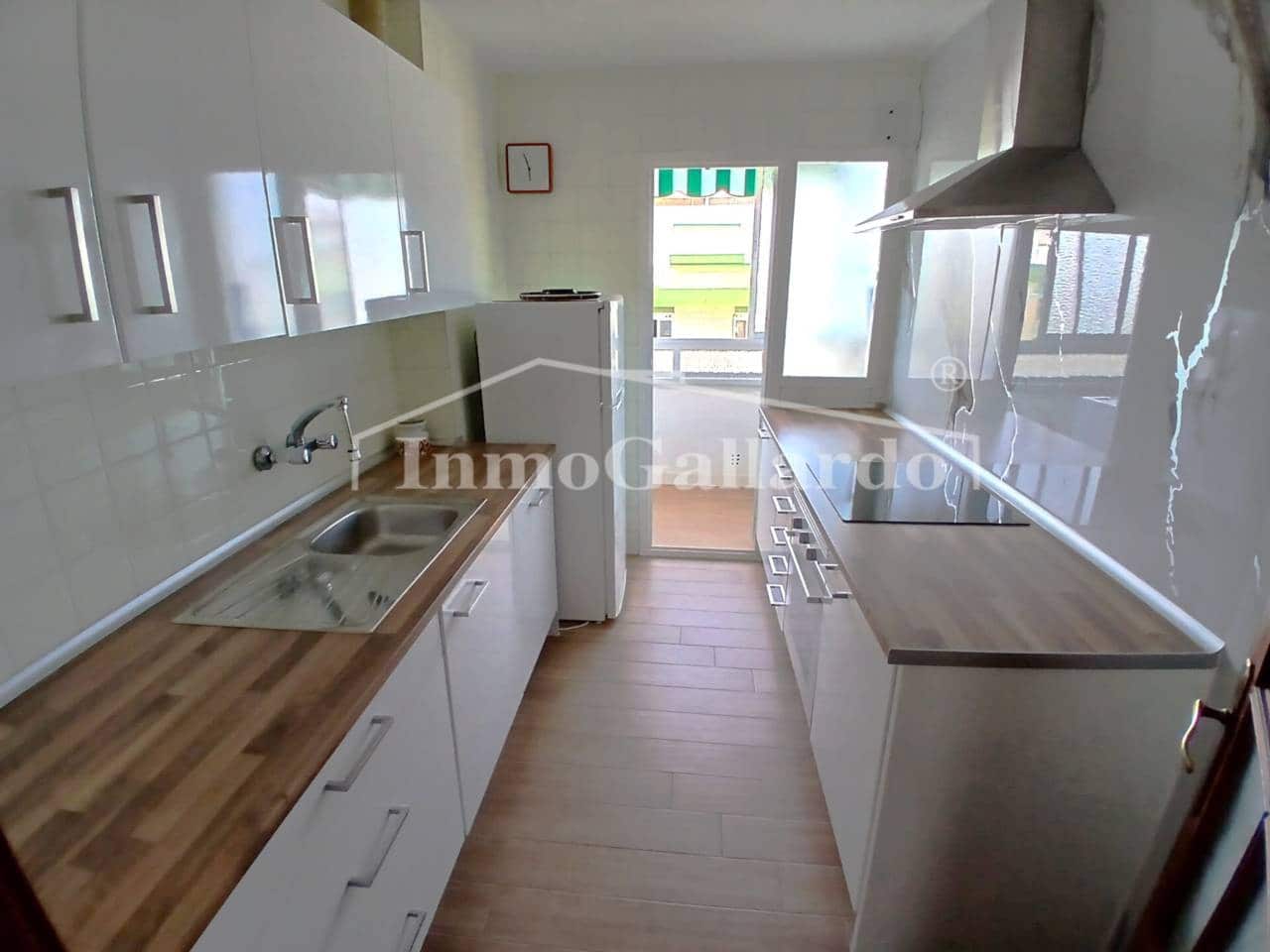 4 camera da letto Appartamento da affittare in Malaga citta - 1.500 € (Rif: 9990078)