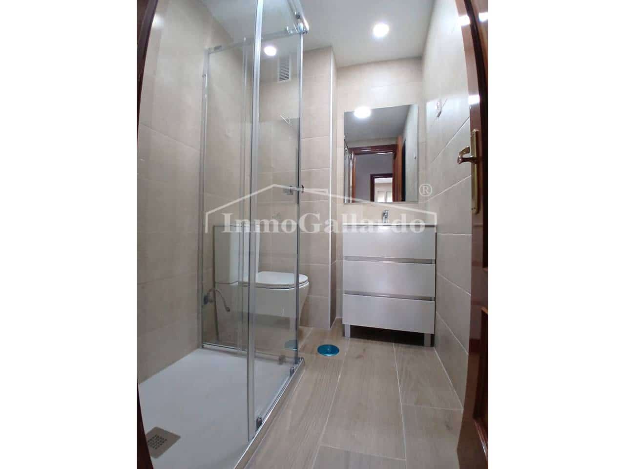 4 camera da letto Appartamento da affittare in Malaga citta - 1.500 € (Rif: 9990078)