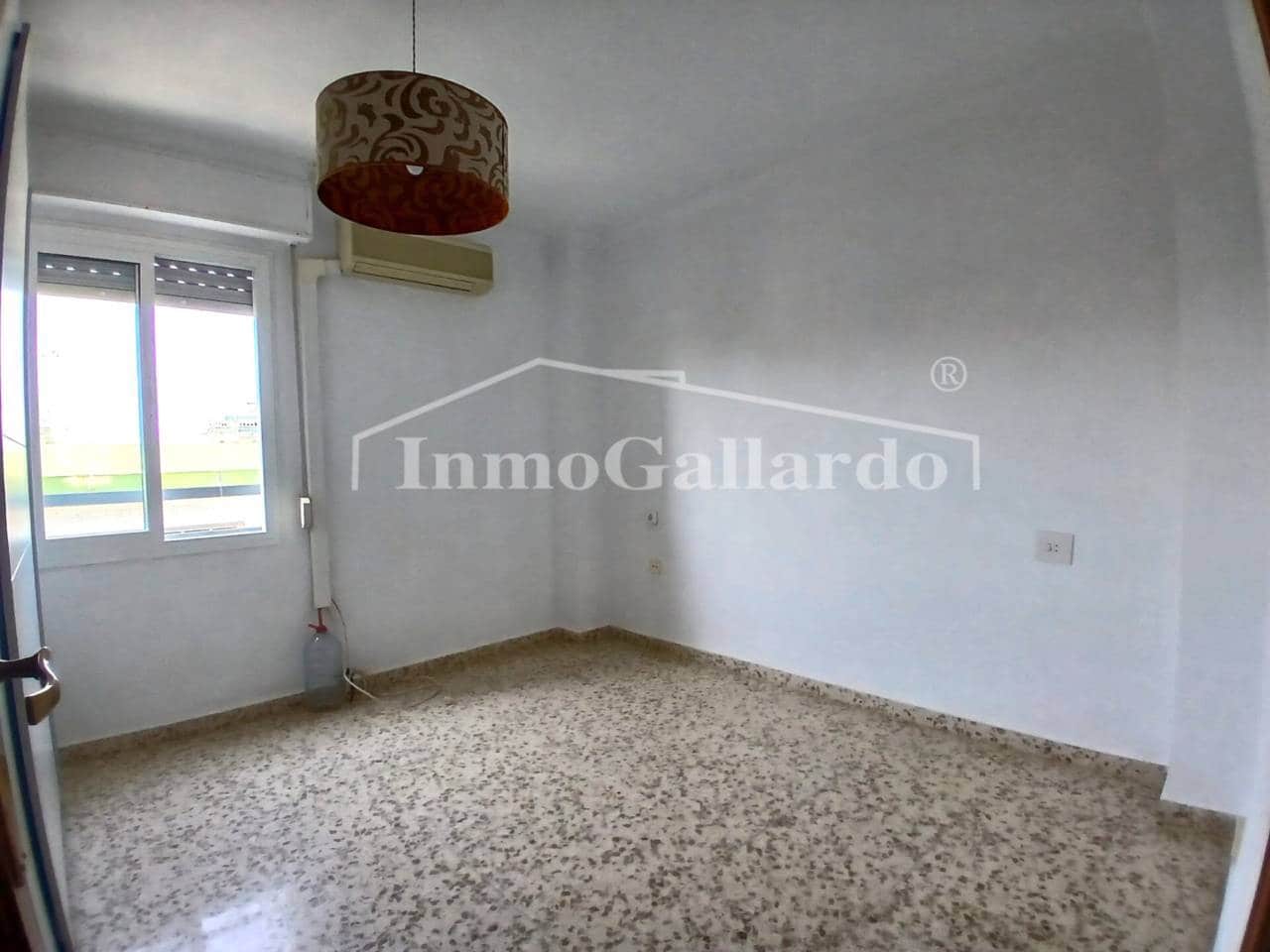 4 camera da letto Appartamento da affittare in Malaga citta - 1.500 € (Rif: 9990078)