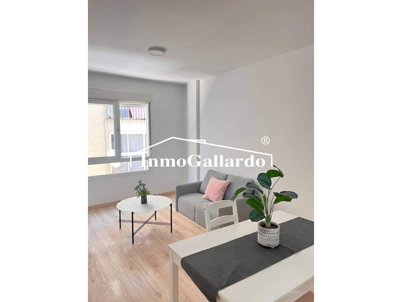 2 slaapkamer Flat te koop in Malaga stad met garage - € 280.000 (Ref: 9990079)