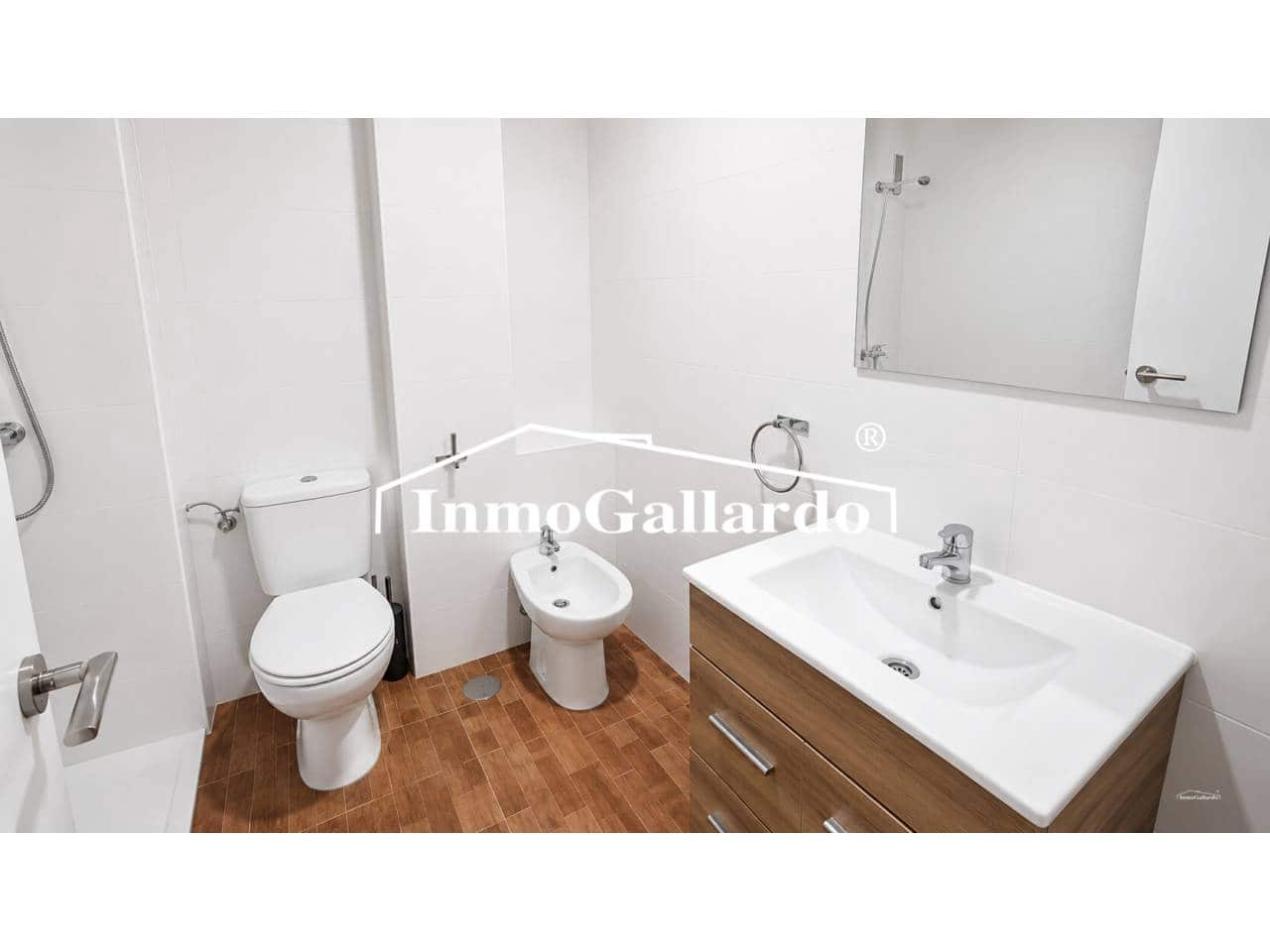 2 slaapkamer Flat te koop in Malaga stad met garage - € 280.000 (Ref: 9990079)