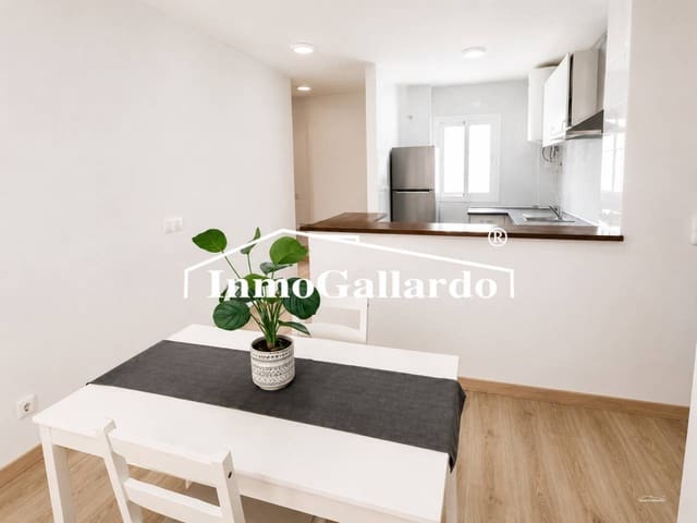 2 slaapkamer Flat te koop in Málaga stad met garage - € 280.000 (Ref: 9990079)