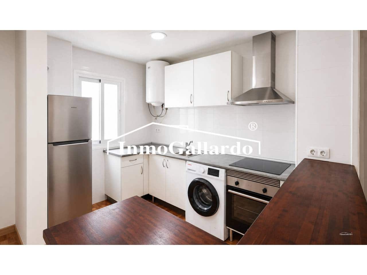 2 slaapkamer Flat te koop in Malaga stad met garage - € 280.000 (Ref: 9990079)