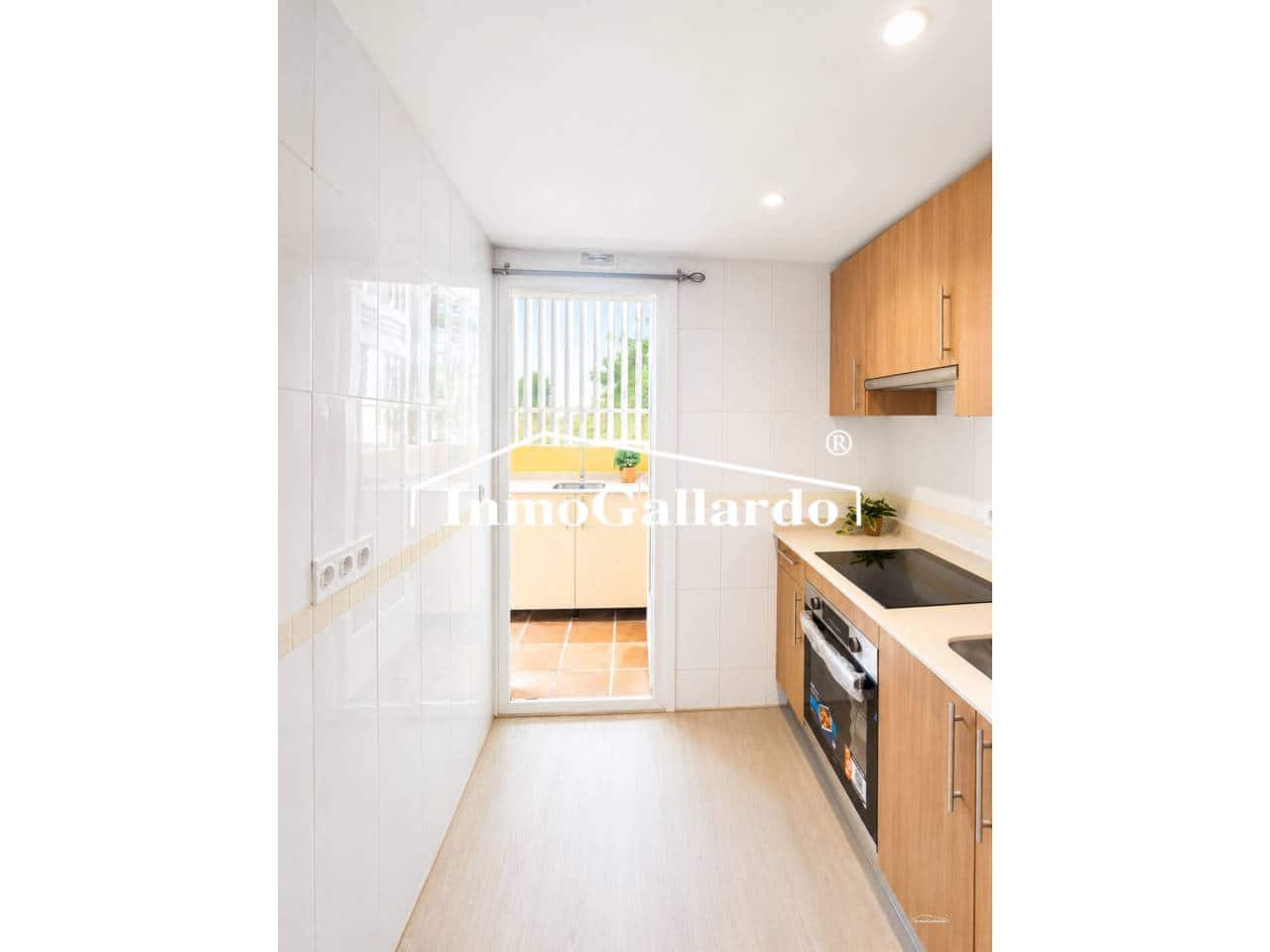 1 slaapkamer Penthouse te koop in Rincon de la Victoria met zwembad garage - € 355.000 (Ref: 9990081)