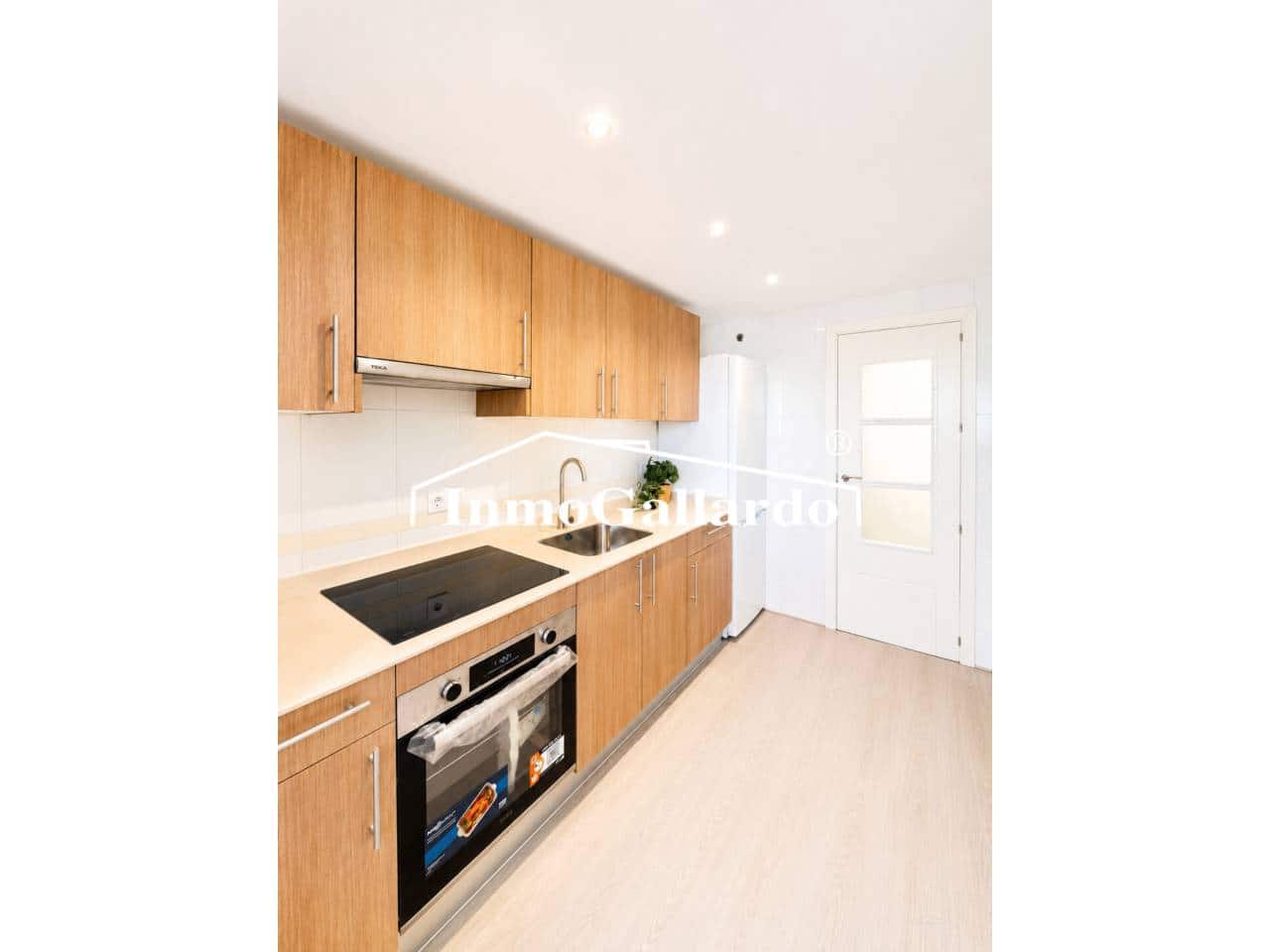 1 slaapkamer Penthouse te koop in Rincon de la Victoria met zwembad garage - € 355.000 (Ref: 9990081)