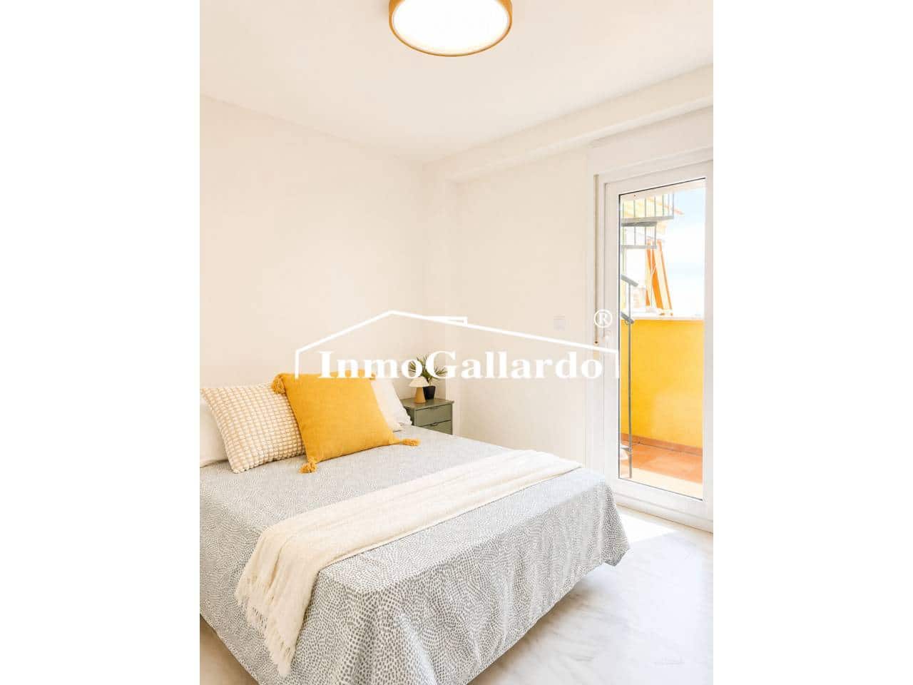 1 slaapkamer Penthouse te koop in Rincon de la Victoria met zwembad garage - € 355.000 (Ref: 9990081)
