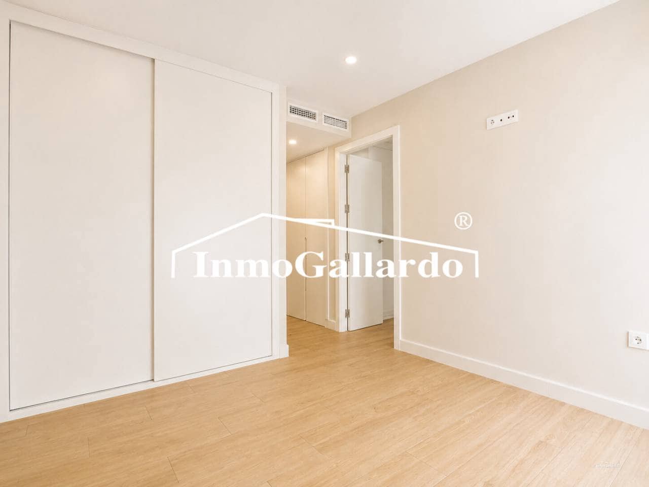 3 sypialnia Mieszkanie do wynajęcia w Miasto Malaga z garażem - 1 500 € (Ref: 9993743)