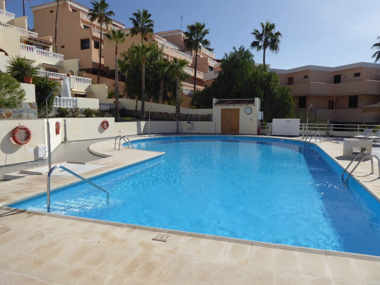 1 soveværelse Lejlighed til salg i Adeje med swimmingpool garage - € 355.000 (Ref: 9890743)