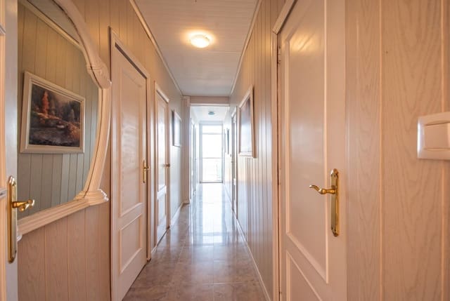 4 sypialnia Dom blizniak na sprzedaż w Montserrat z basenem - 149 990 € (Ref: 10062277)