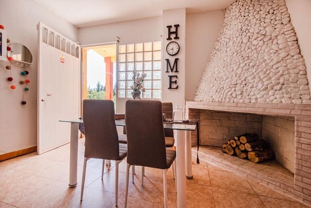 4 sypialnia Dom blizniak na sprzedaż w Montserrat z basenem - 149 990 € (Ref: 10062277)