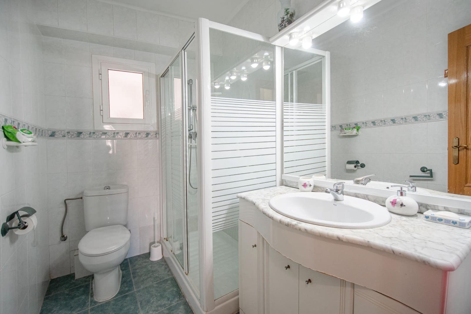 4 slaapkamer Flat te koop in Valencia stad met garage - € 285.000 (Ref: 10173964)