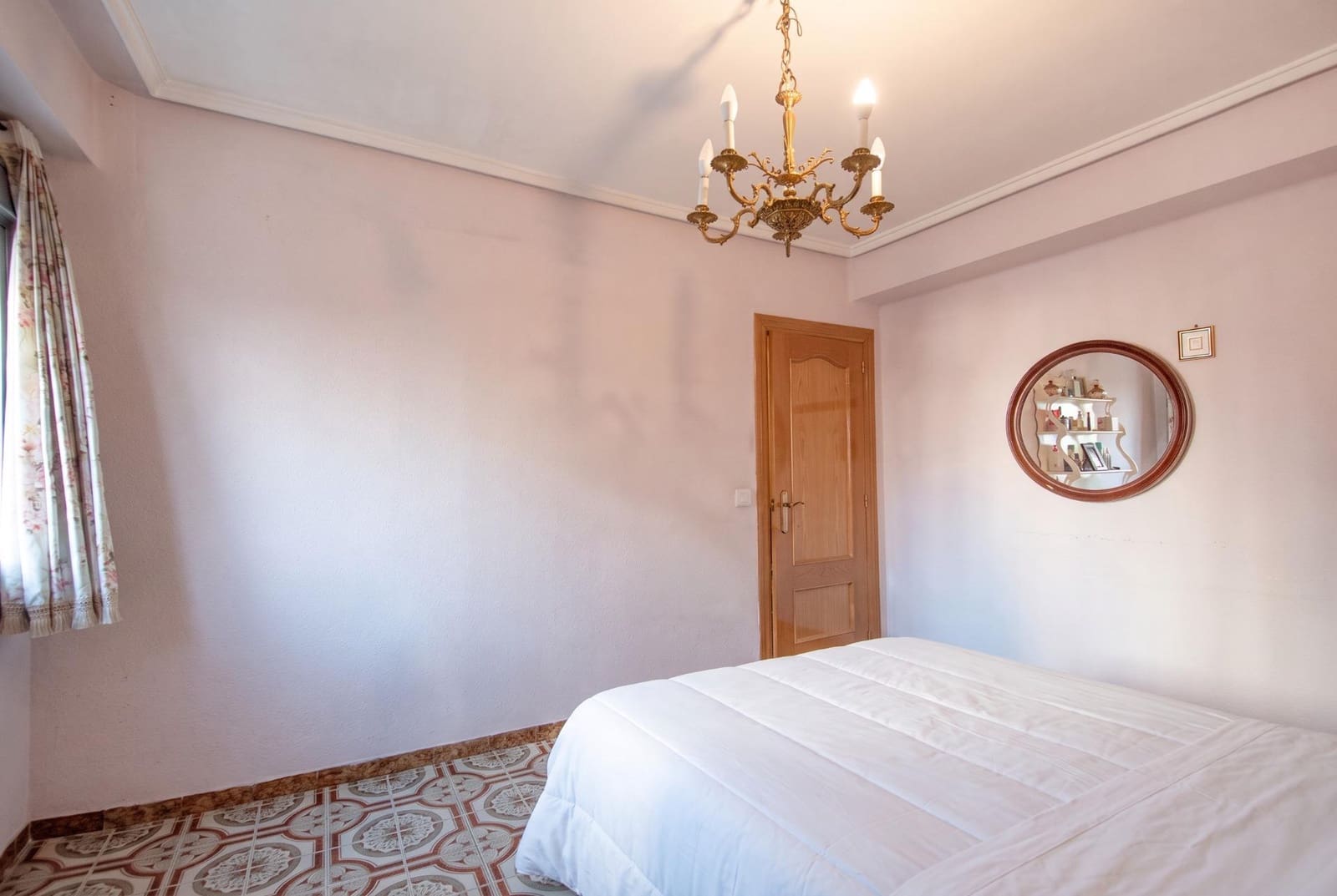 4 slaapkamer Flat te koop in Valencia stad met garage - € 285.000 (Ref: 10173964)
