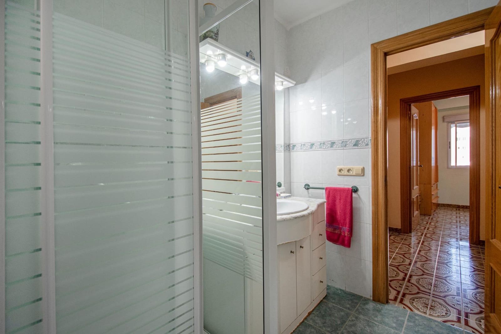 4 slaapkamer Flat te koop in Valencia stad met garage - € 285.000 (Ref: 10173964)