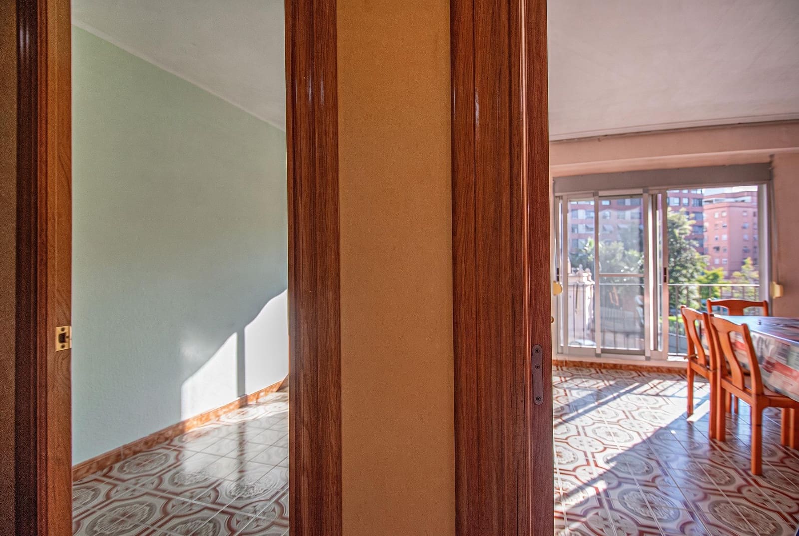 4 slaapkamer Flat te koop in Valencia stad met garage - € 285.000 (Ref: 10173964)