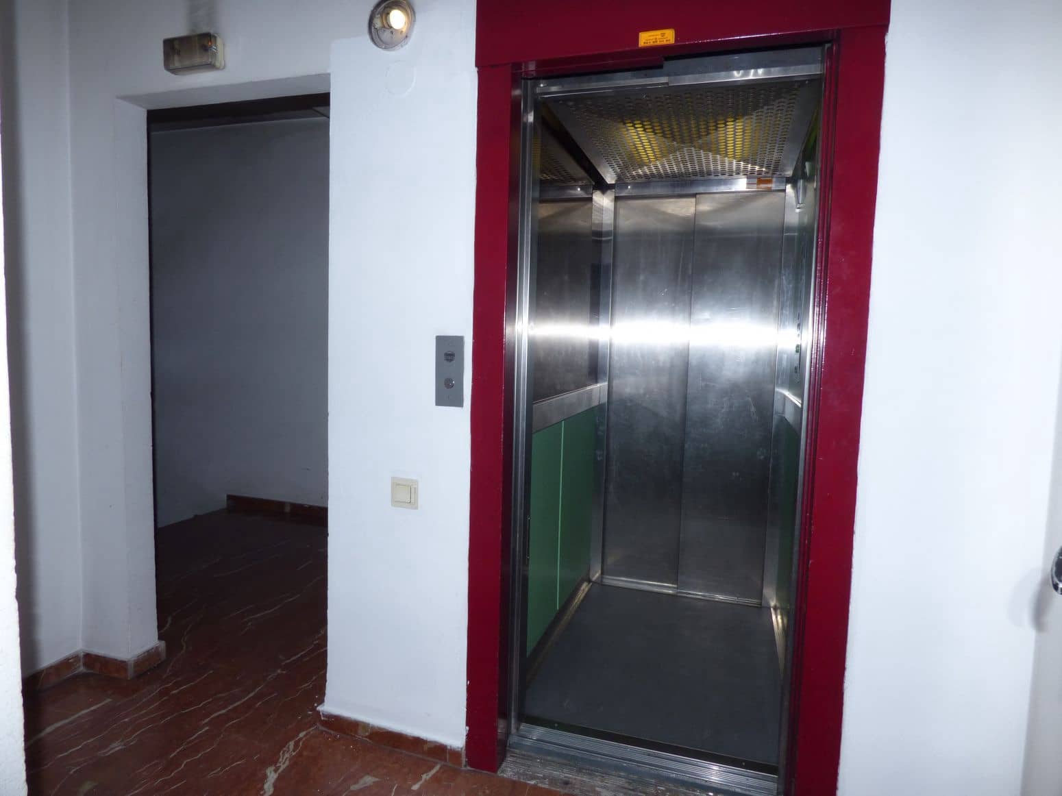 Garagem para venda em Torrent - 18 000 € (Ref: 9107730)