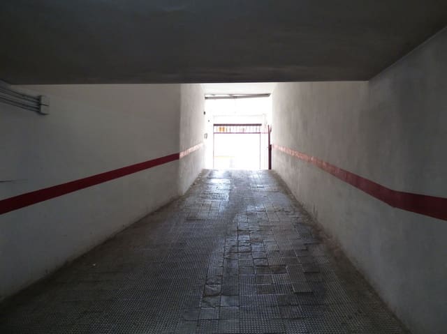 Garage for sale in Torrent - € 18,000 (Ref: 9107730)