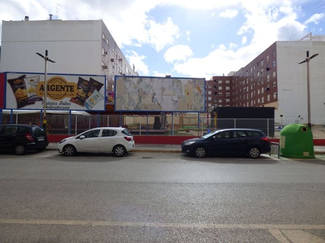 Garage for sale in Torrent - € 18,000 (Ref: 9107730)