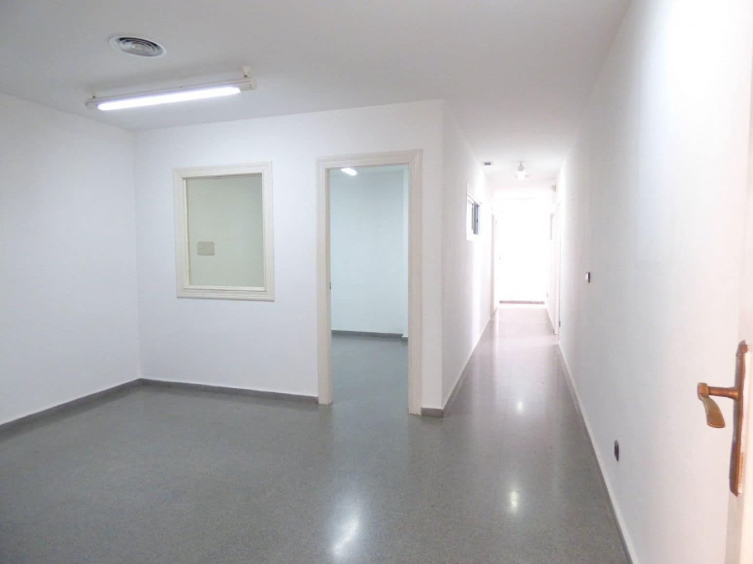 Kontor til leje i Torrent - € 450 (Ref: 9107736)