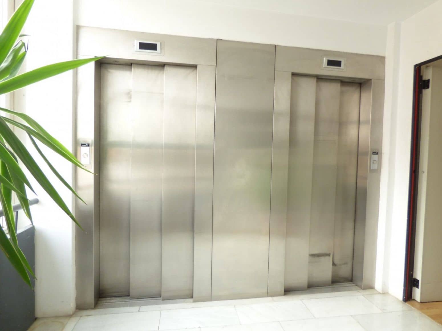 Kontor til leje i Torrent - € 450 (Ref: 9107736)