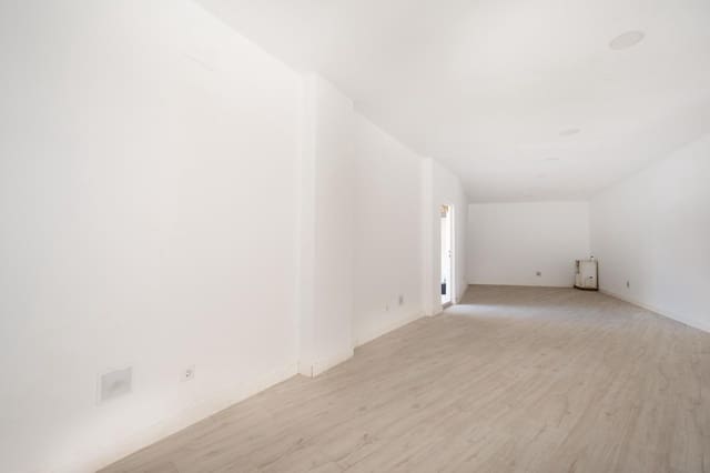 1 Zimmer Gewerbe zu verkaufen in Alaquàs - 69.900 € (Ref: 9118646)