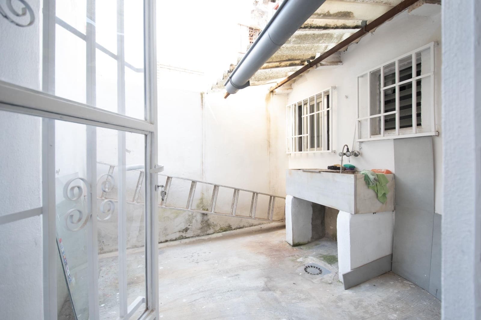 1 soveværelse Erhverv til salg i Alaquas - € 69.900 (Ref: 9118646)