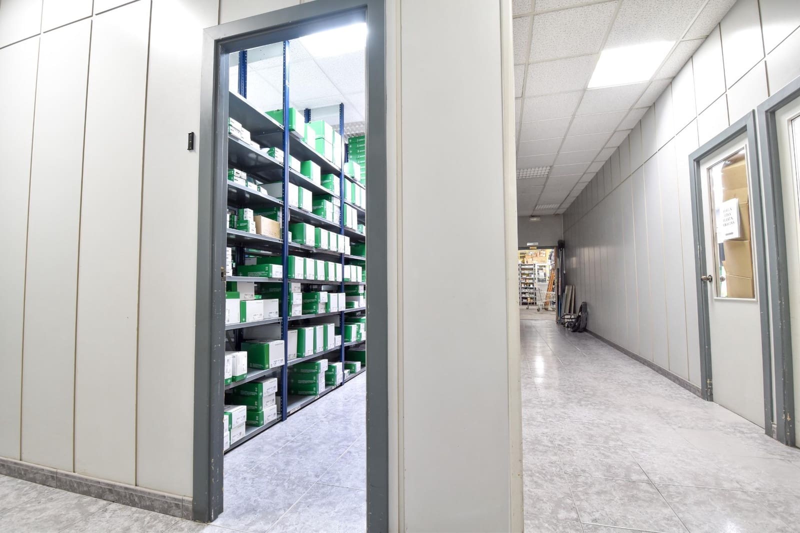 Local Commercial à vendre à Valence ville - 900 000 € (Ref: 9129656)