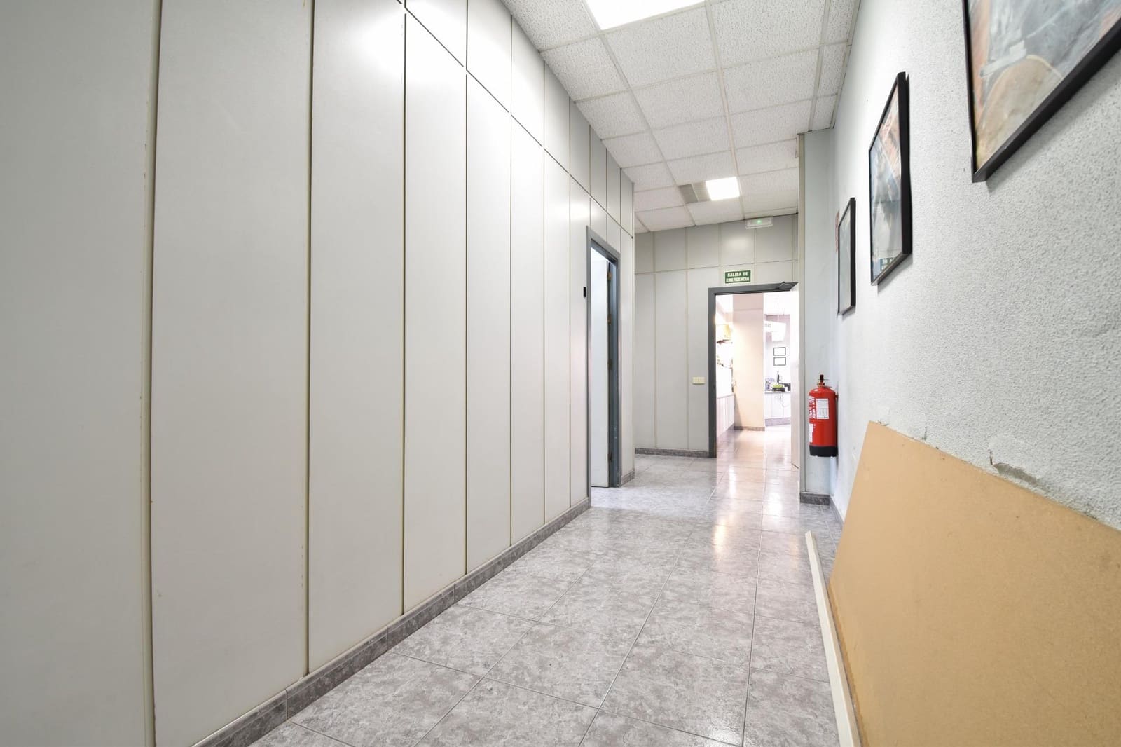 Local Commercial à vendre à Valence ville - 900 000 € (Ref: 9129656)