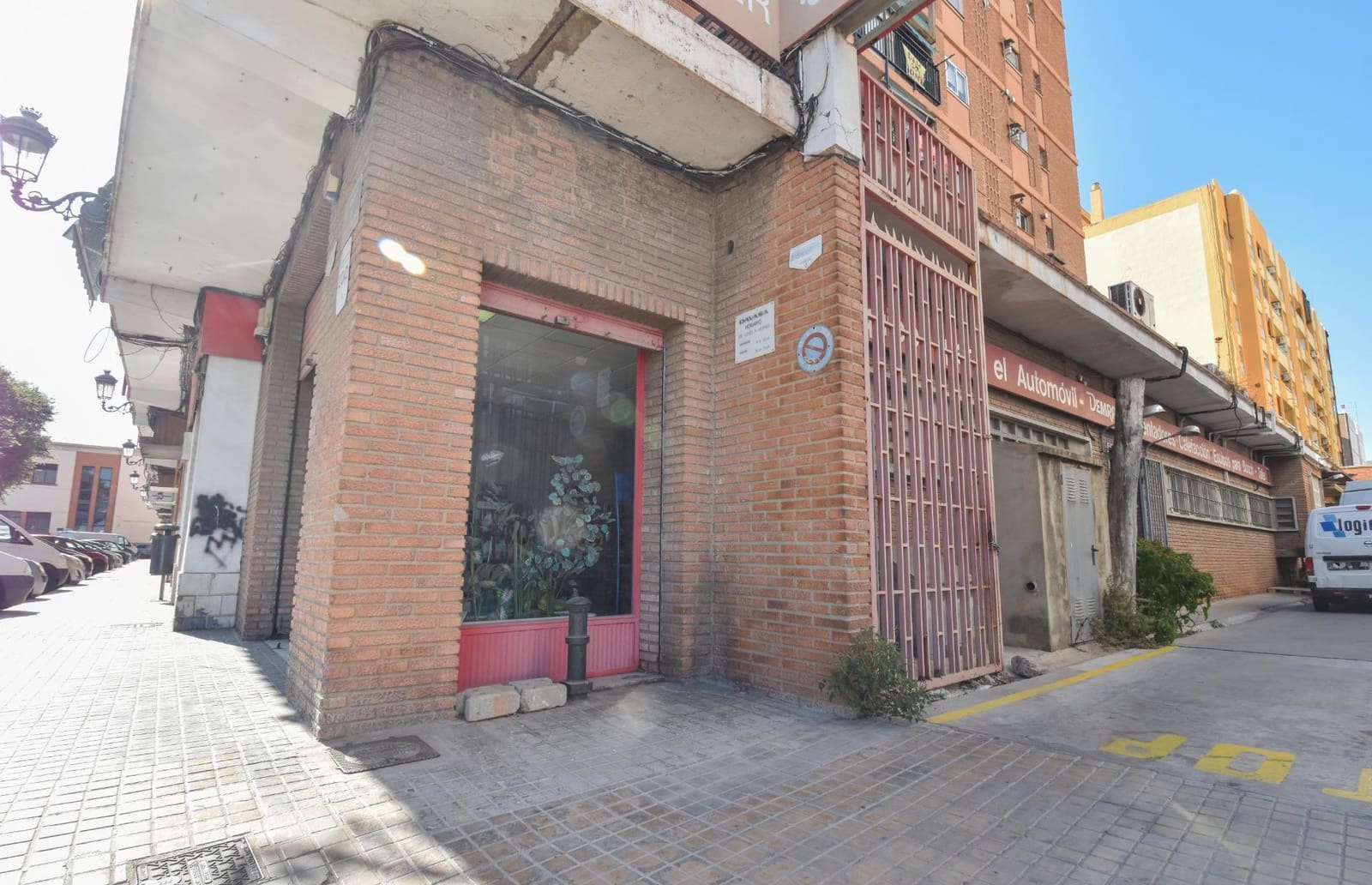 Local Commercial à vendre à Valence ville - 900 000 € (Ref: 9129656)