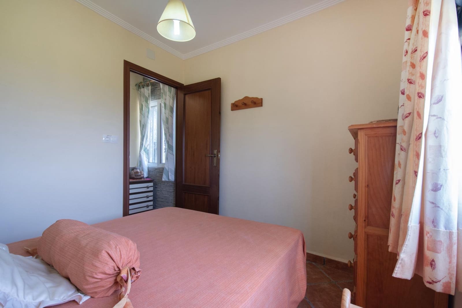 5 soveværelse Villa til salg i Montroy med swimmingpool - € 127.000 (Ref: 9152089)