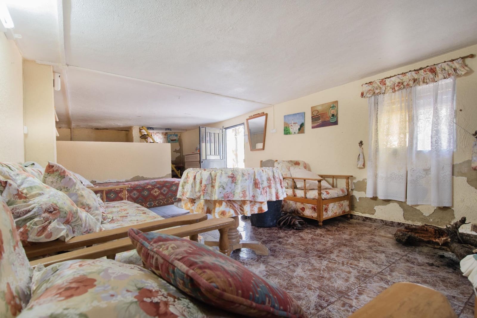 5 soveværelse Villa til salg i Montroy med swimmingpool - € 127.000 (Ref: 9152089)