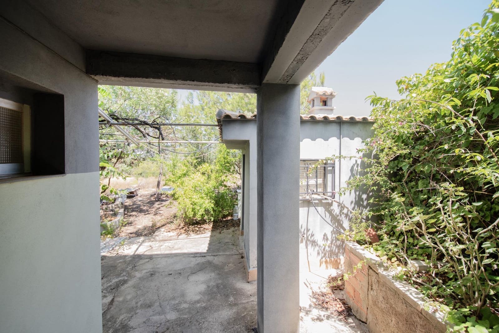 5 soveværelse Villa til salg i Montroy med swimmingpool - € 127.000 (Ref: 9152089)