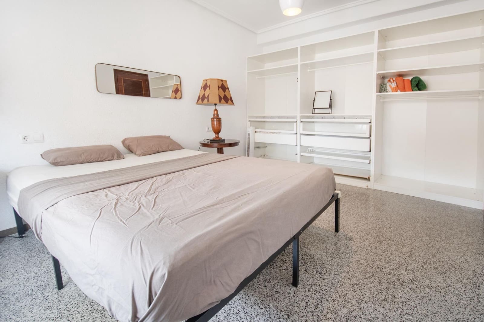 4 soveværelse Lejlighed til salg i Valencia by - € 365.000 (Ref: 9165703)