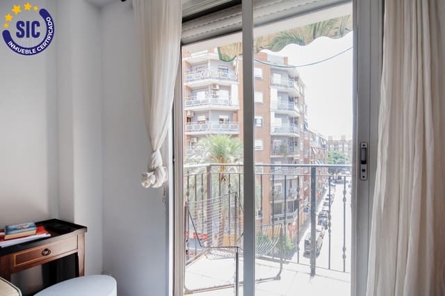 4 slaapkamer Flat te koop in L'Hort de Senabre, Valencia stad - € 363.000 (Ref: 9165703)