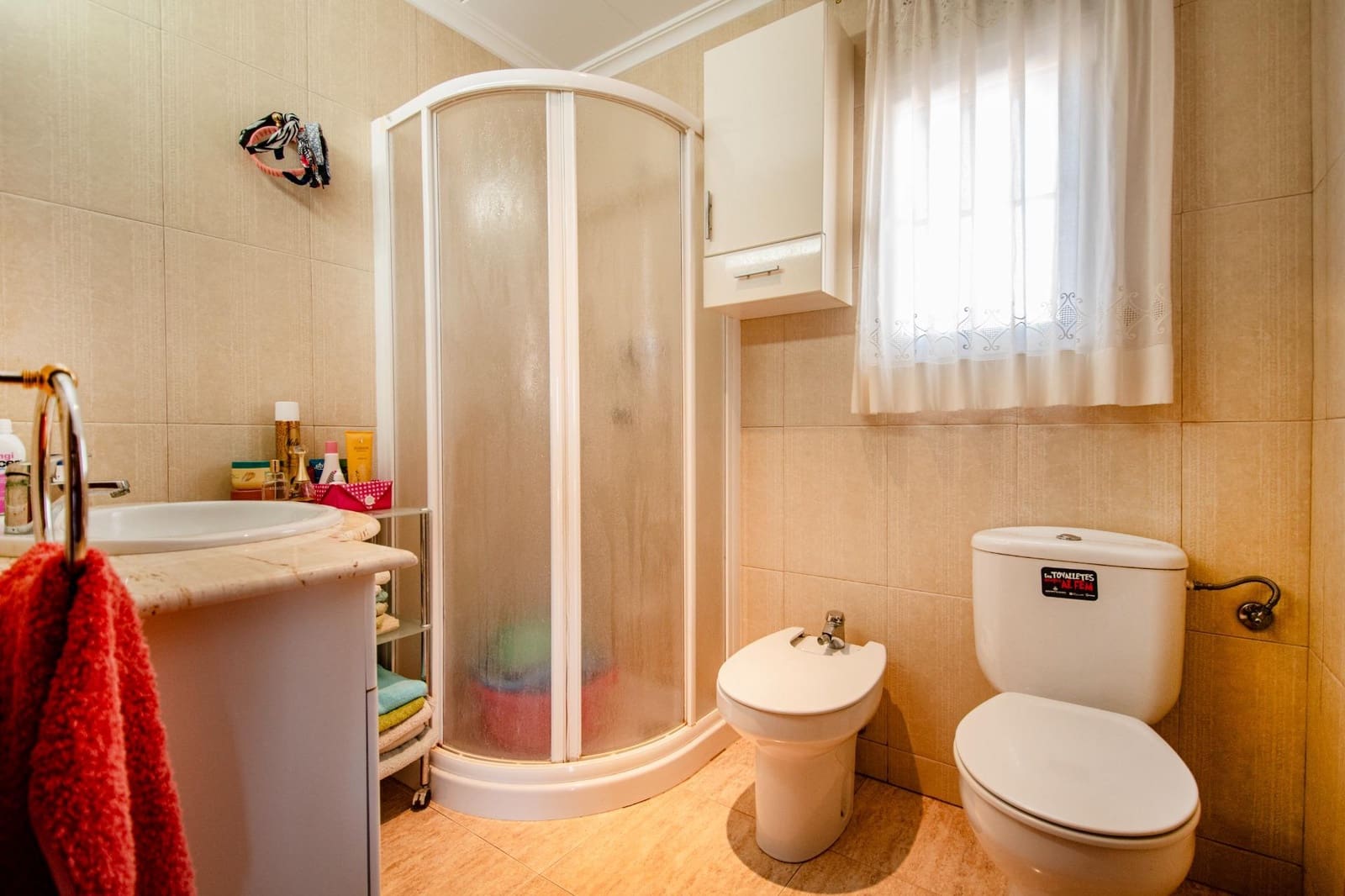 5 soveværelse Villa til salg i Montserrat med swimmingpool garage - € 410.000 (Ref: 9257240)