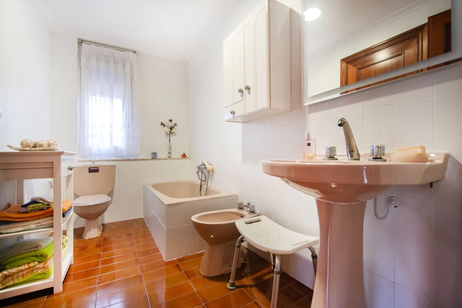 5 soveværelse Villa til salg i Montserrat med swimmingpool garage - € 410.000 (Ref: 9257240)