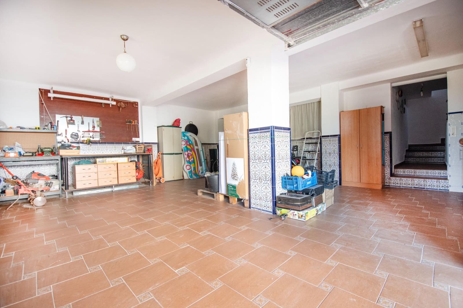 5 soveværelse Villa til salg i Montserrat med swimmingpool garage - € 410.000 (Ref: 9257240)