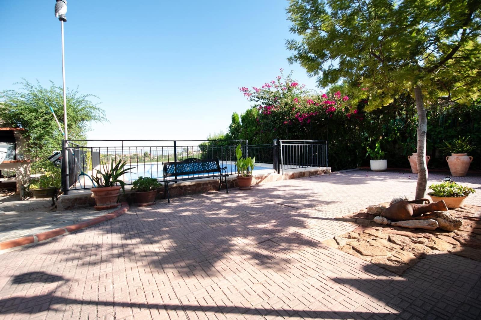 5 soveværelse Villa til salg i Montserrat med swimmingpool garage - € 410.000 (Ref: 9257240)