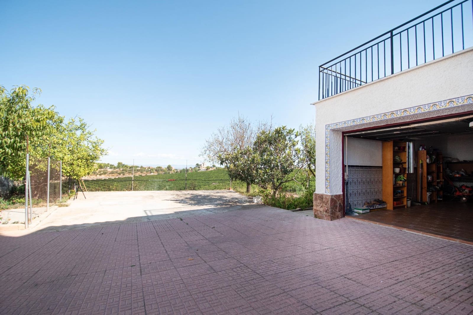 5 soveværelse Villa til salg i Montserrat med swimmingpool garage - € 410.000 (Ref: 9257240)