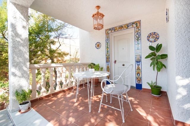 5 soveværelse Villa til salg i Montserrat med swimmingpool garage - € 410.000 (Ref: 9257240)