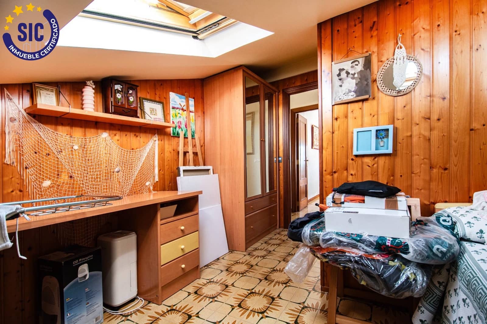 5 Zimmer Villa zu verkaufen in Montserrat mit Pool Garage - 410.000 € (Ref: 9257240)