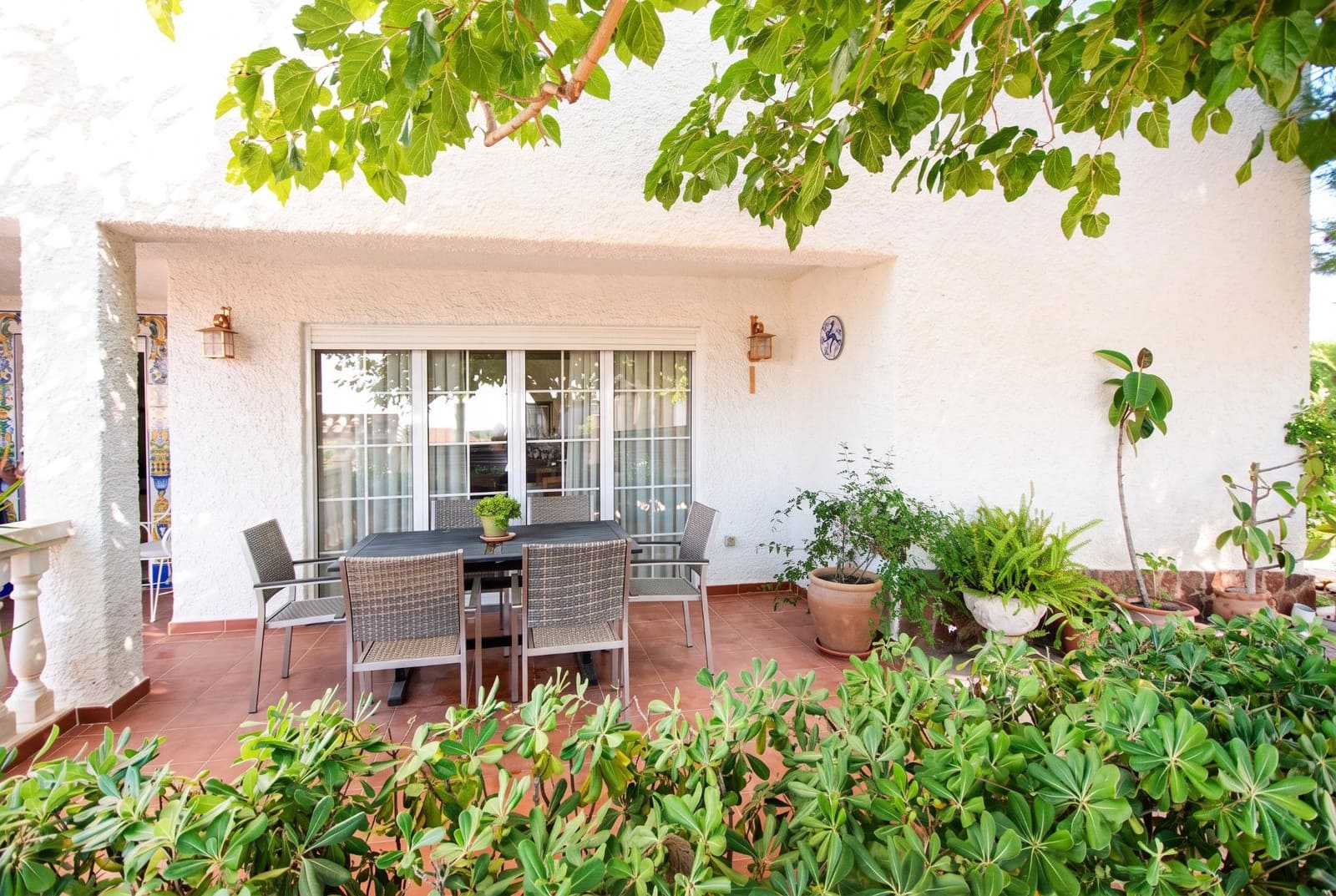 5 slaapkamer Villa te koop in Montserrat met zwembad garage - € 410.000 (Ref: 9257240)